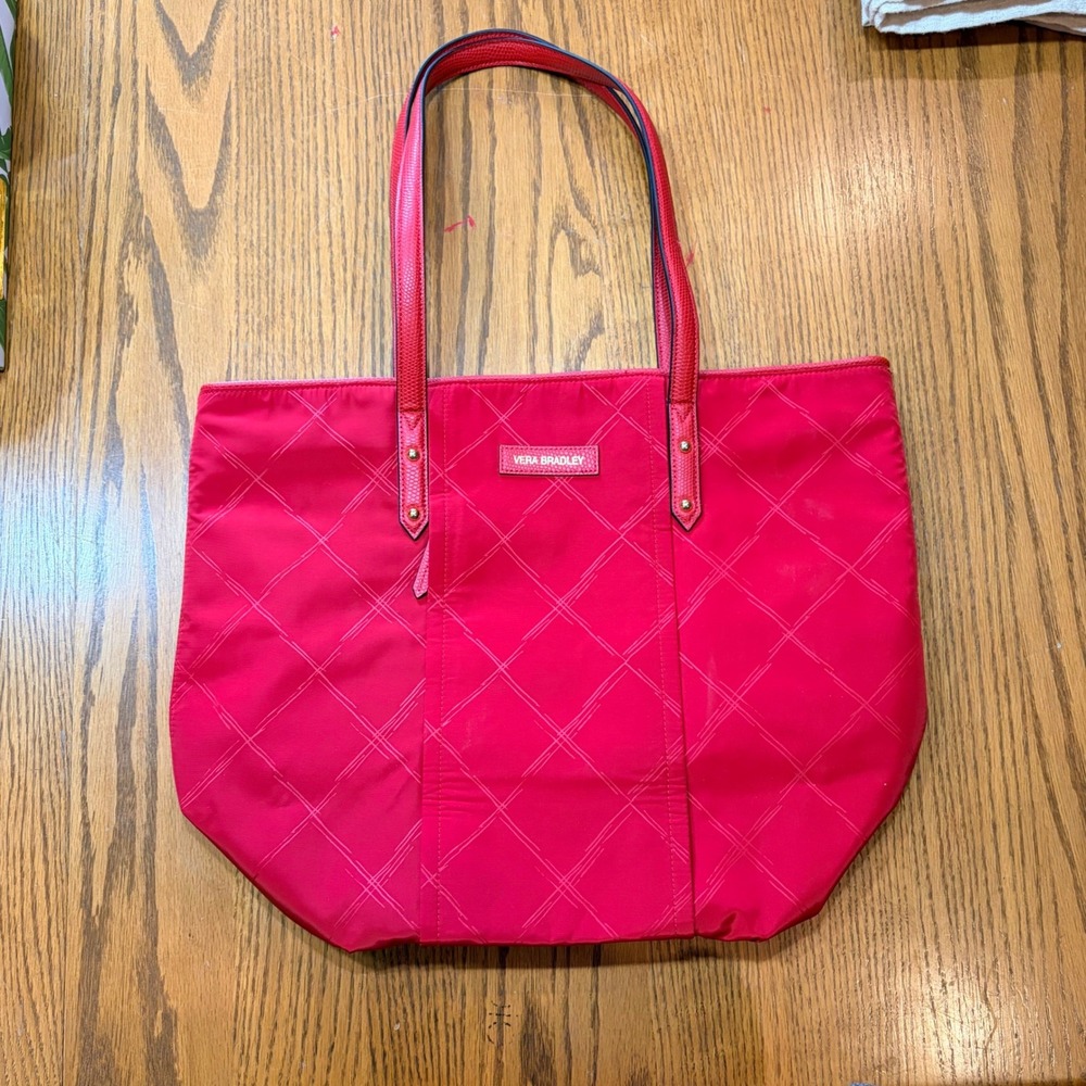 Vera Bradley Red Nylon Diamond Geometric Zip‎ Top Tote Bag Shoulder Tote